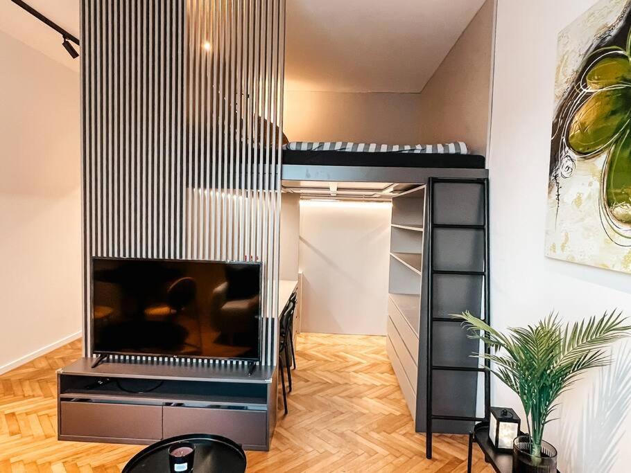 Central Getaway Studio Bratislava Eksteriør bilde